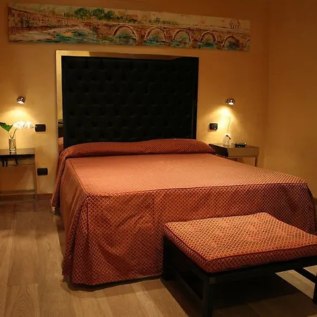 Lhp Siena Otel 4*